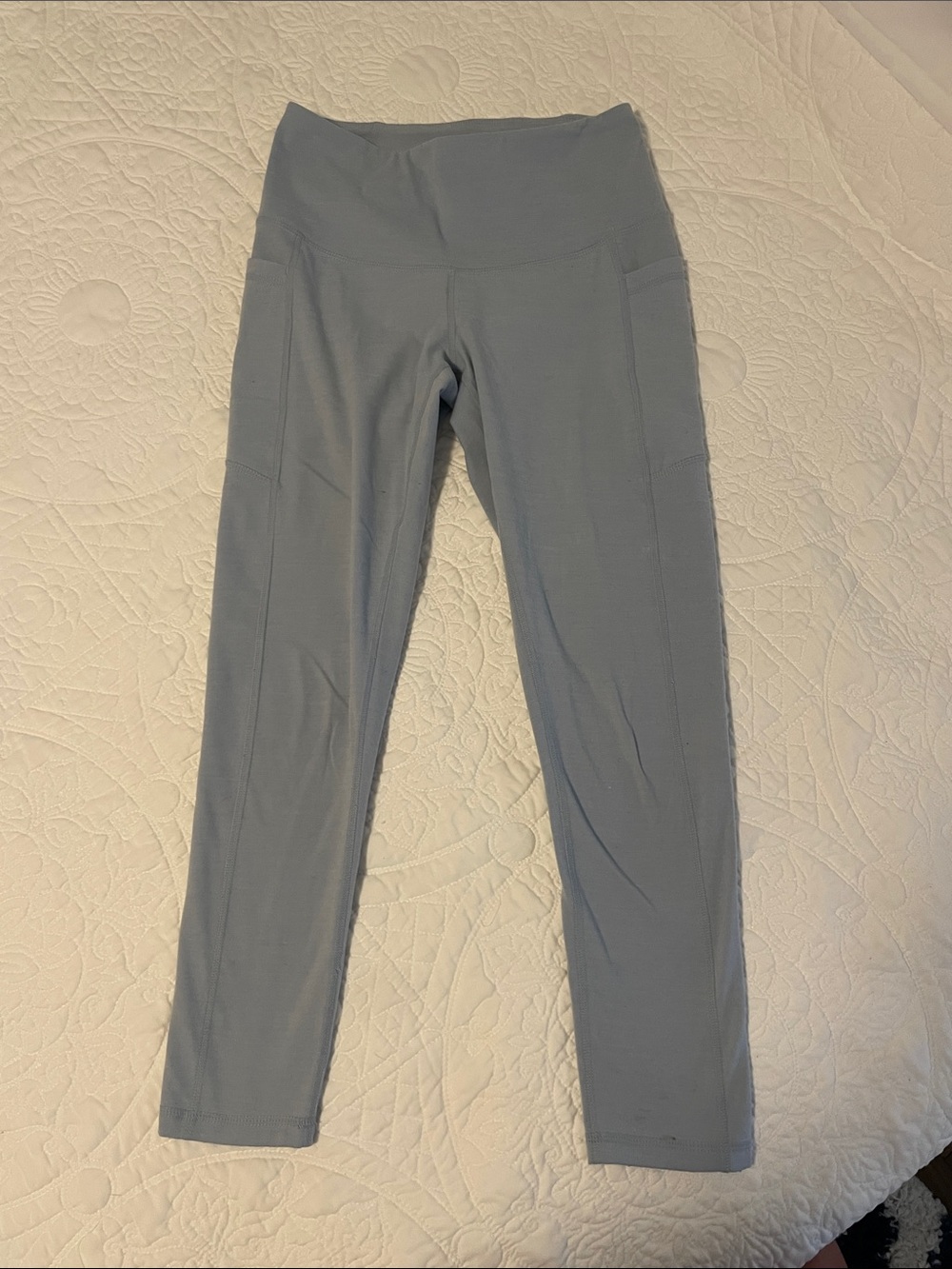 ZELLA High-Waist Women's Active ankle crop Leggings in Light Gray